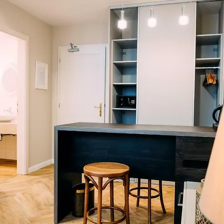Flamm Penzión pre hostí 3*